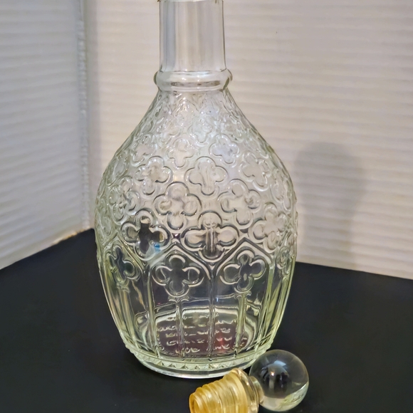 Tiffany Design Decanter - Picture 7 of 7